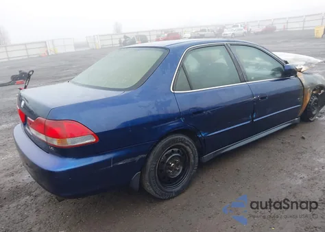 2002 Honda Accord 2.3 Lx from USA, damaged, VIN JHMCG56402C005067